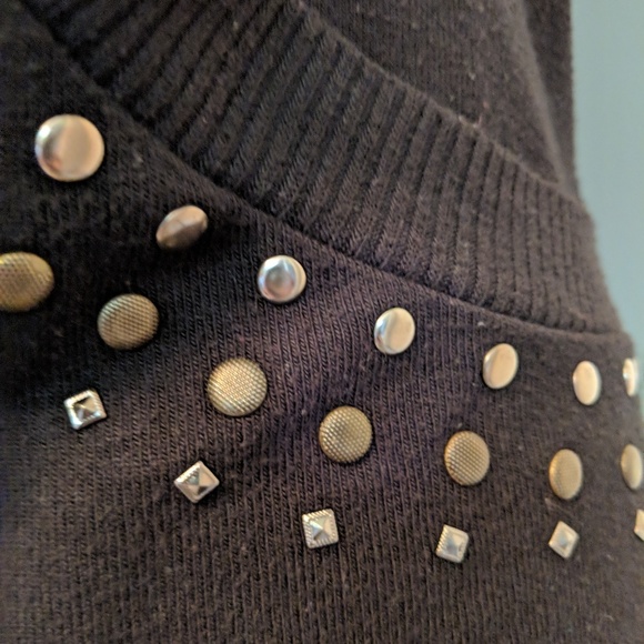 ✴️ Decree Sleeveless Sweater ✴️ - Picture 5 of 7